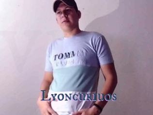 Lyoncuriuos